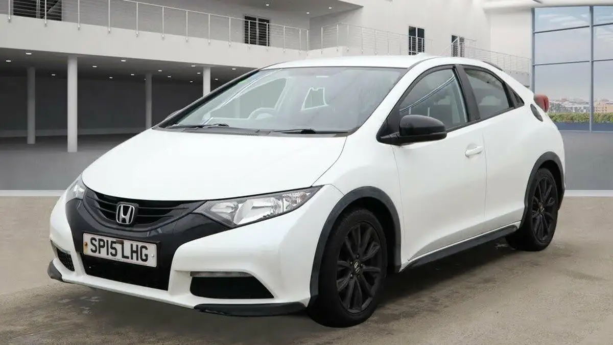 2015-honda-civic-18-s-140bhp-hatchback-big-1