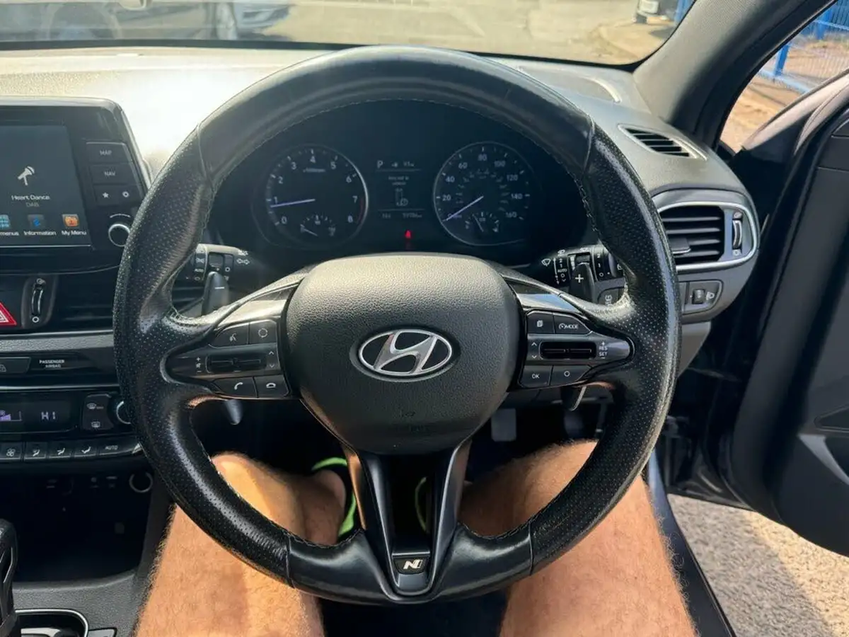 2019-hyundai-i30-14-t-gdi-n-line-nav-hatchback-dct-big-11
