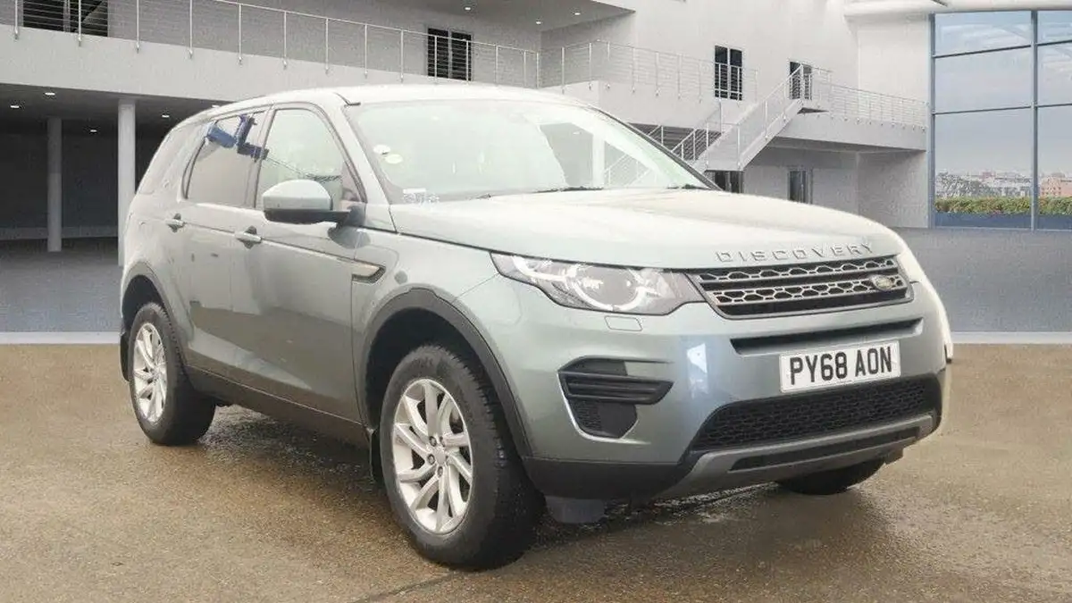 2018-land-rover-discovery-sport-20-si4-se-big-0