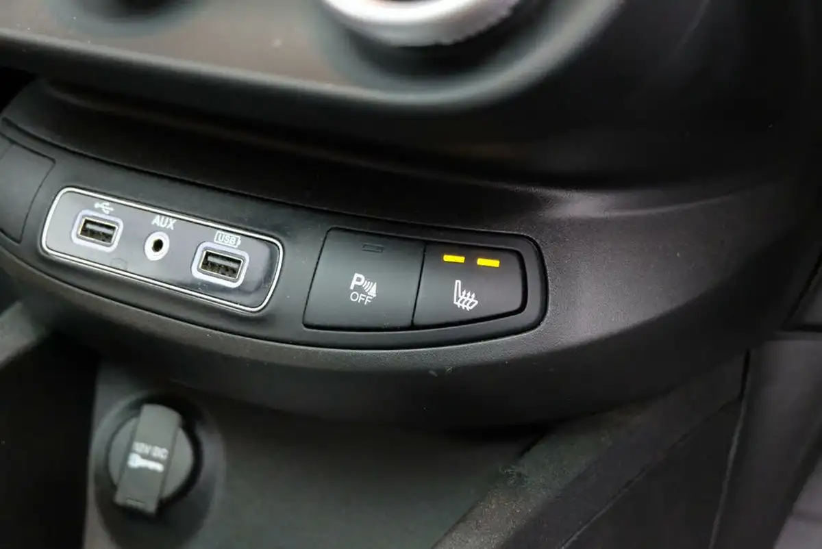 2019-fiat-500x-13-firefly-turbo-cross-plus-ss-big-26