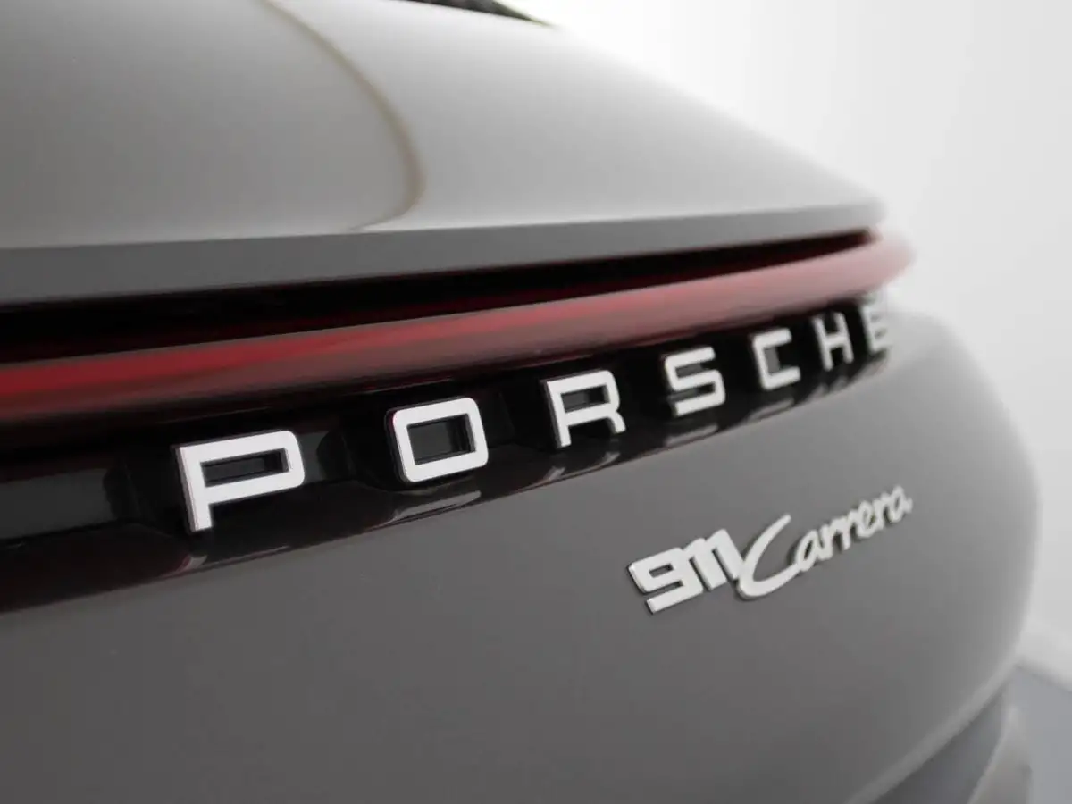 2021-porsche-911-30-carrera-coupe-big-22