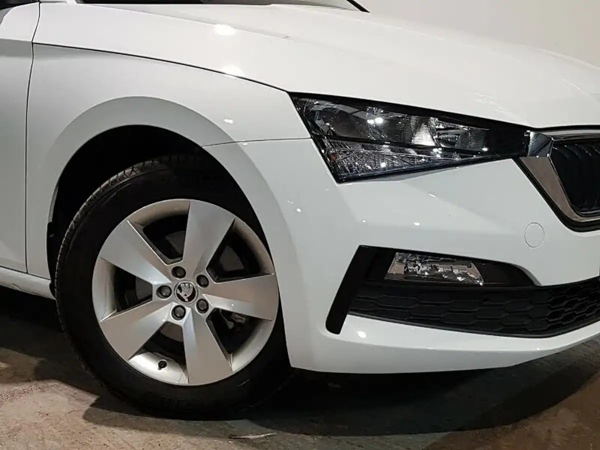 2020-skoda-scala-15-tsi-se-dsg-big-8