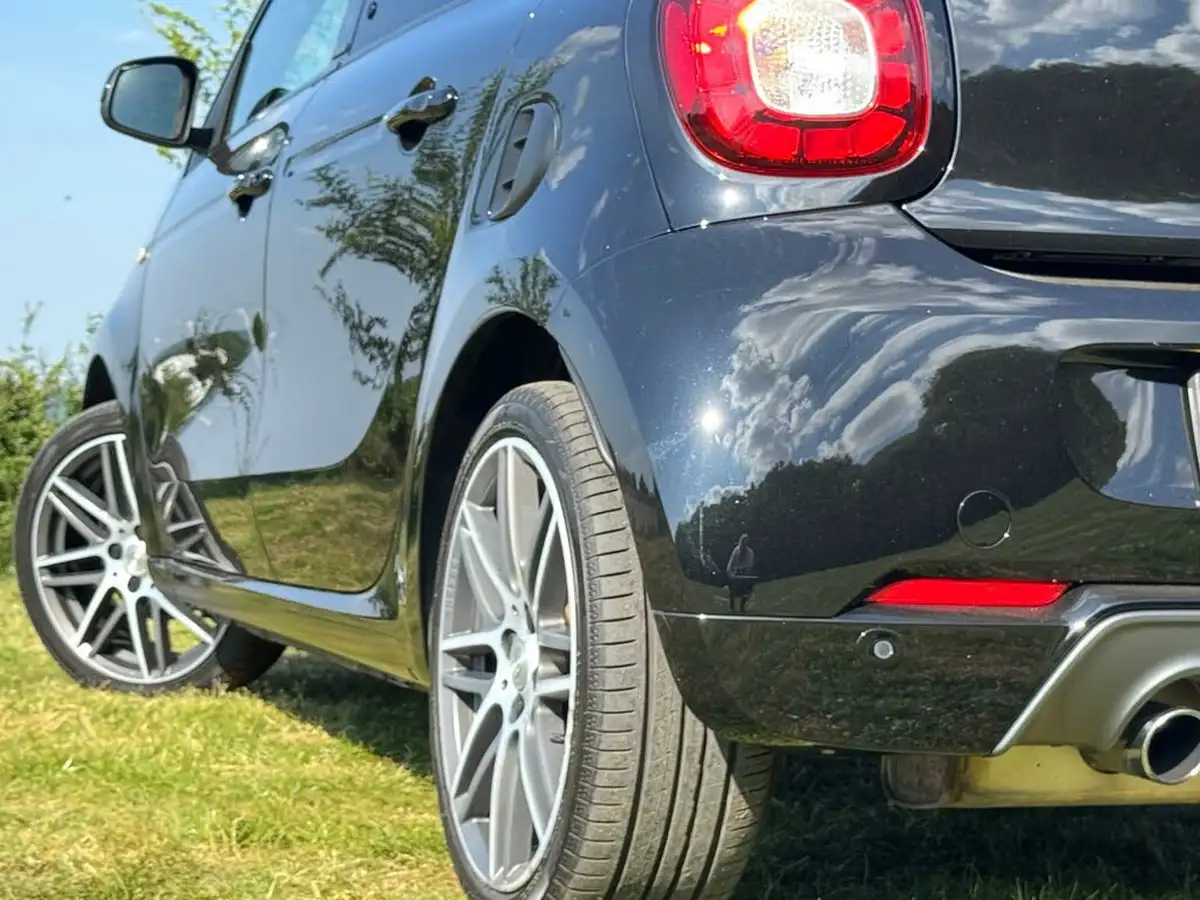2018-smart-forfour-09-brabus-xclusive-big-12