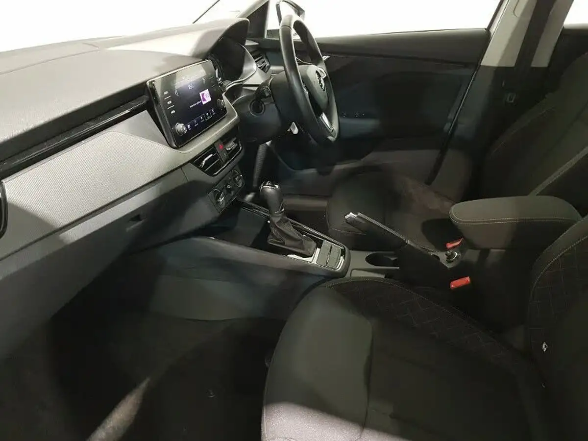 2020-skoda-scala-15-tsi-se-dsg-big-4