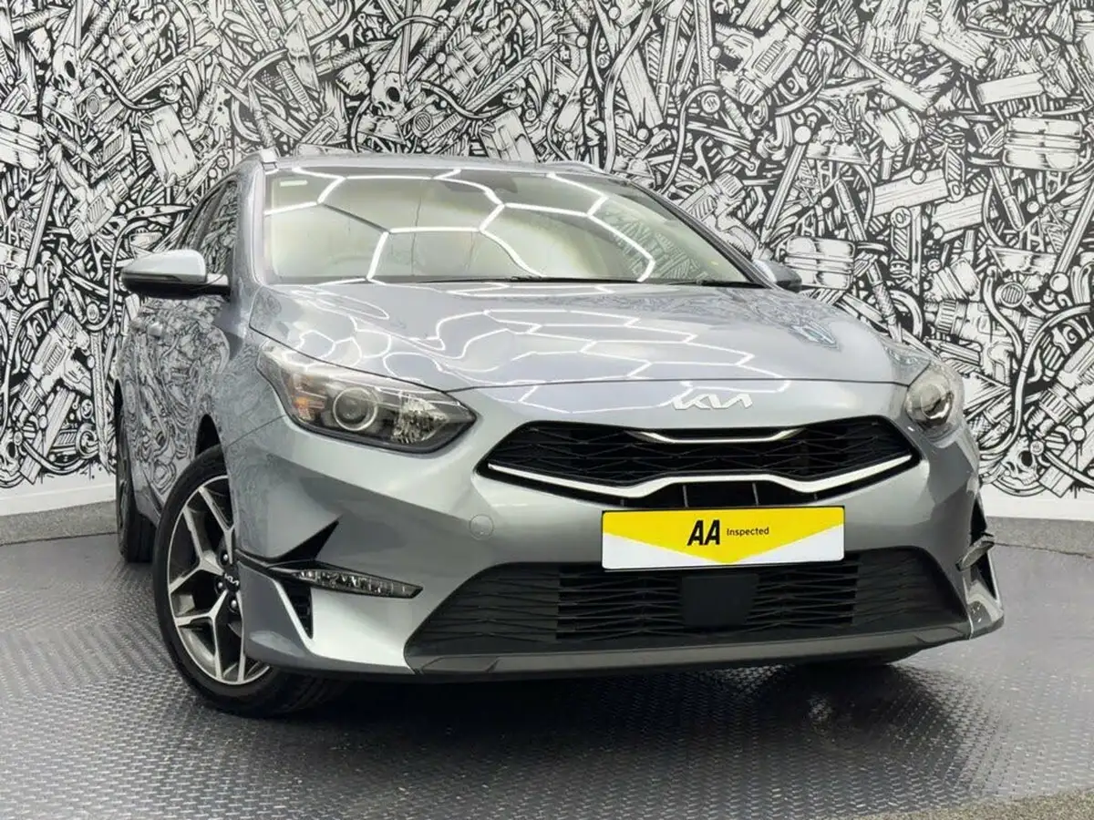 2022-kia-ceed-15-t-gdi-3-sportswagon-big-3