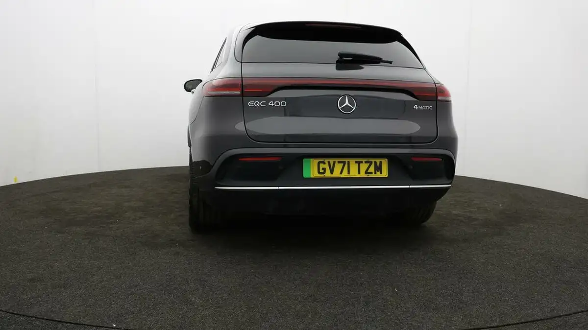 2022-mercedes-benz-eqc-e-eqc-400-amg-line-big-34