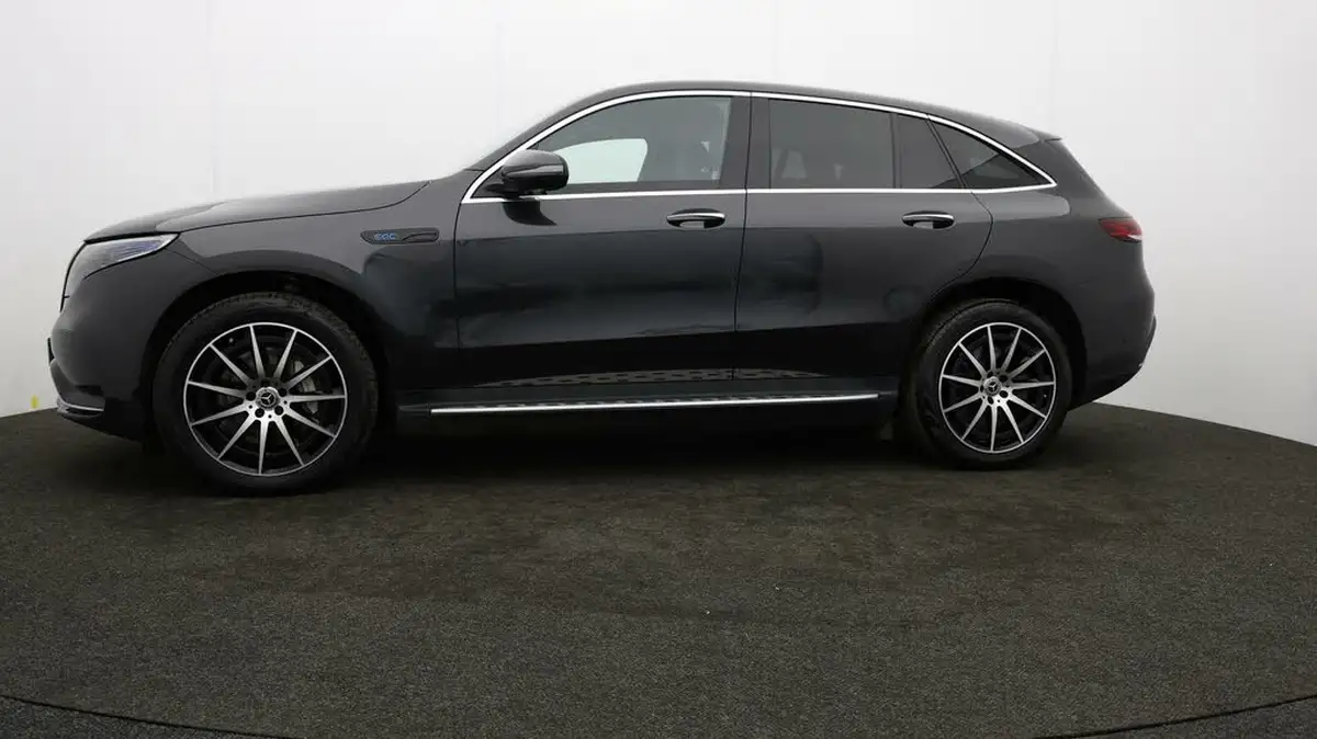 2022-mercedes-benz-eqc-e-eqc-400-amg-line-big-58