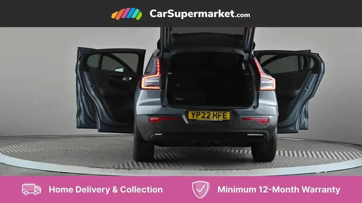 2022-volvo-c40-e-twin-recharge-pro-big-10