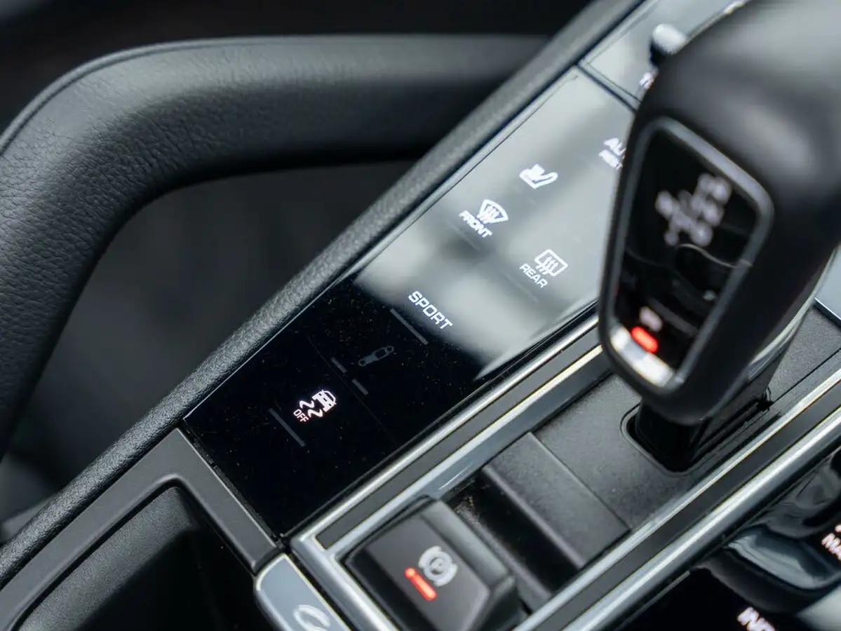 2020-porsche-cayenne-30-v6-station-wagon-big-19