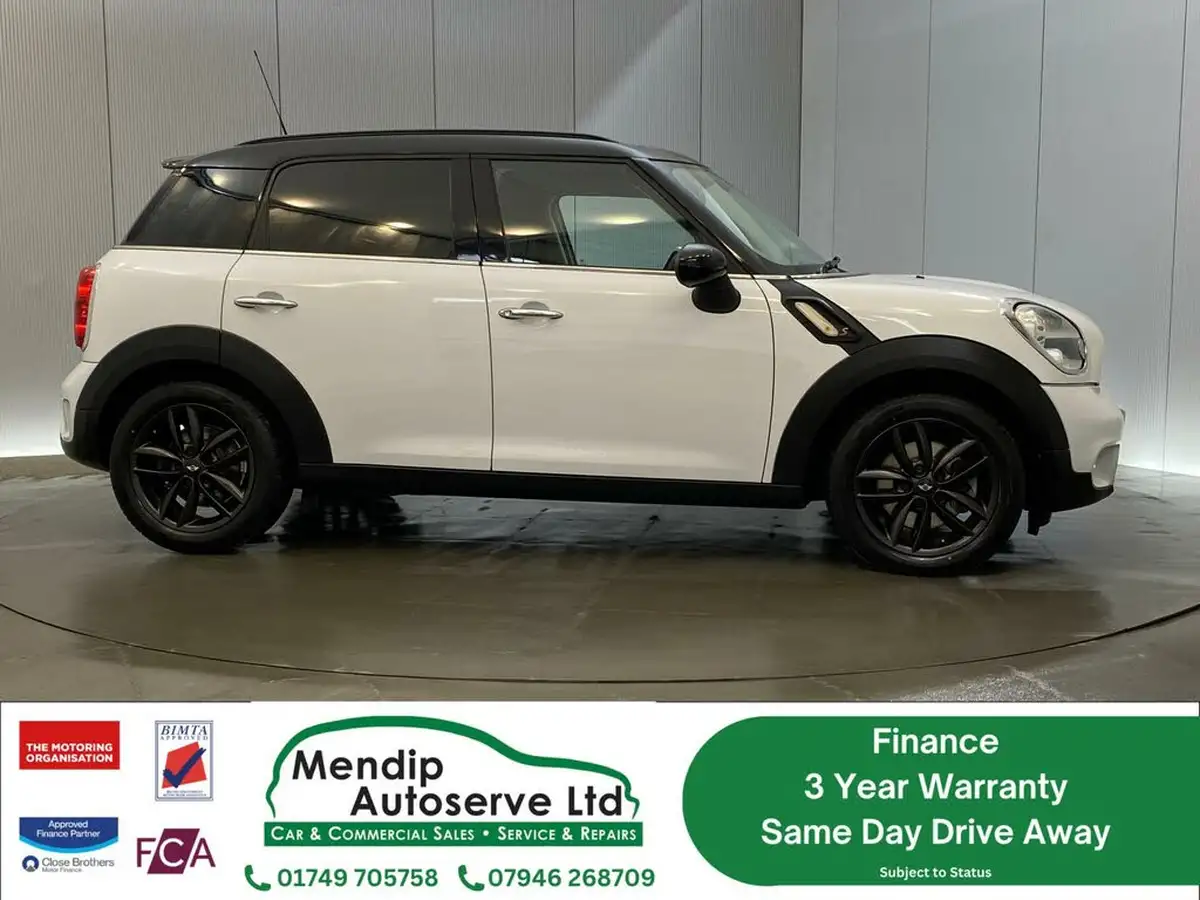 2012-mini-countryman-16-cooper-s-auto-big-26