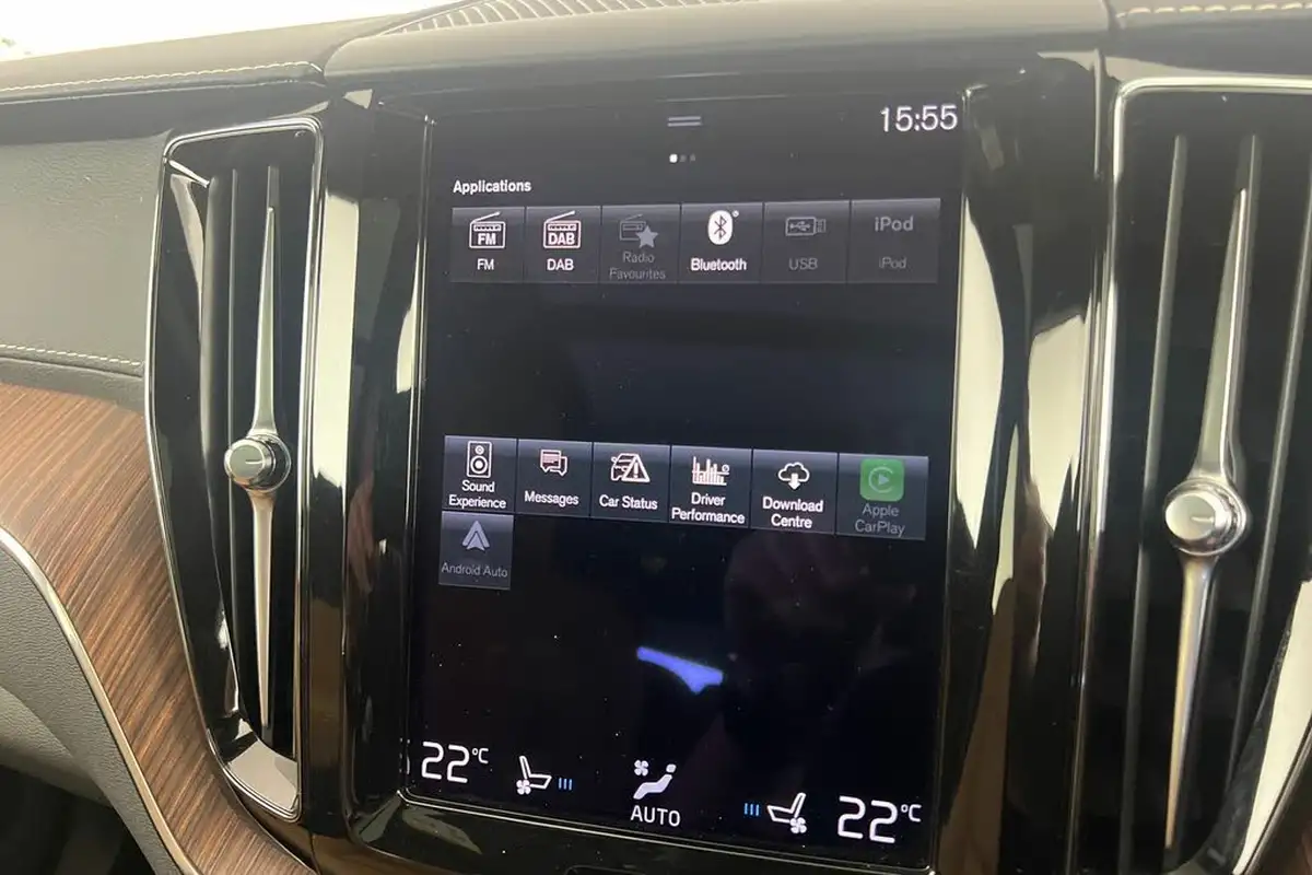 2021-volvo-xc60-20-t8-inscription-pro-390bhp-big-39