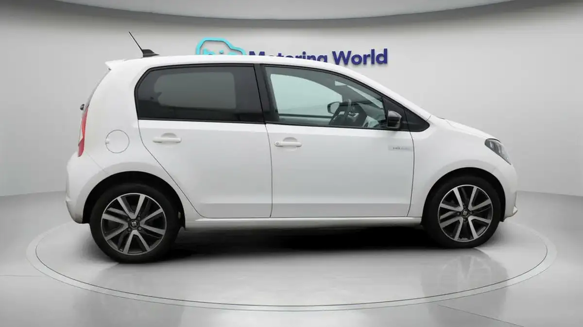 2021-seat-mii-e-big-8