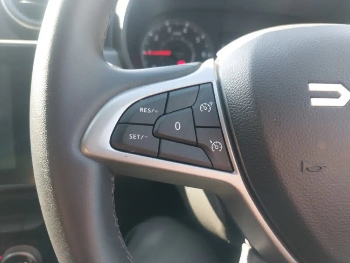 2024-dacia-duster-09-tce-journey-big-14