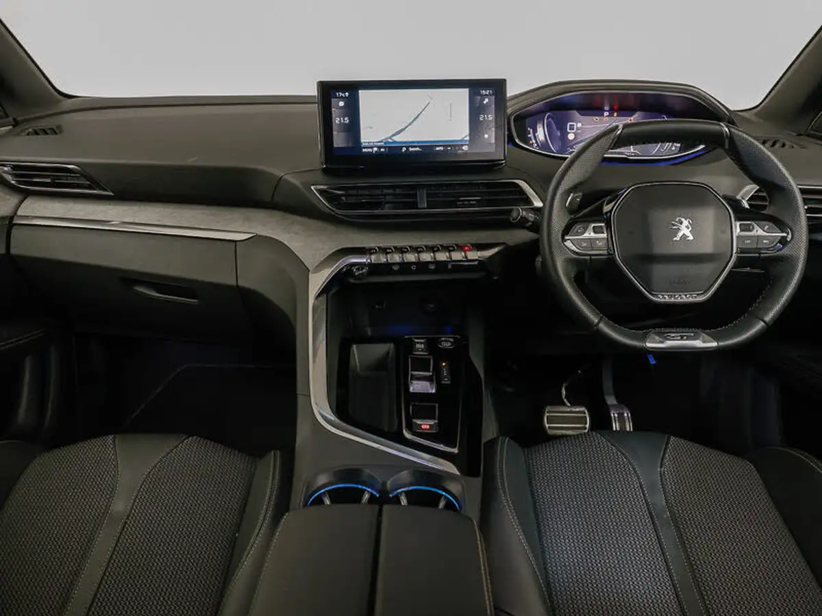 2024-peugeot-3008-suv-12-puretech-gt-136ps-hybrid-e-dsc6-big-2