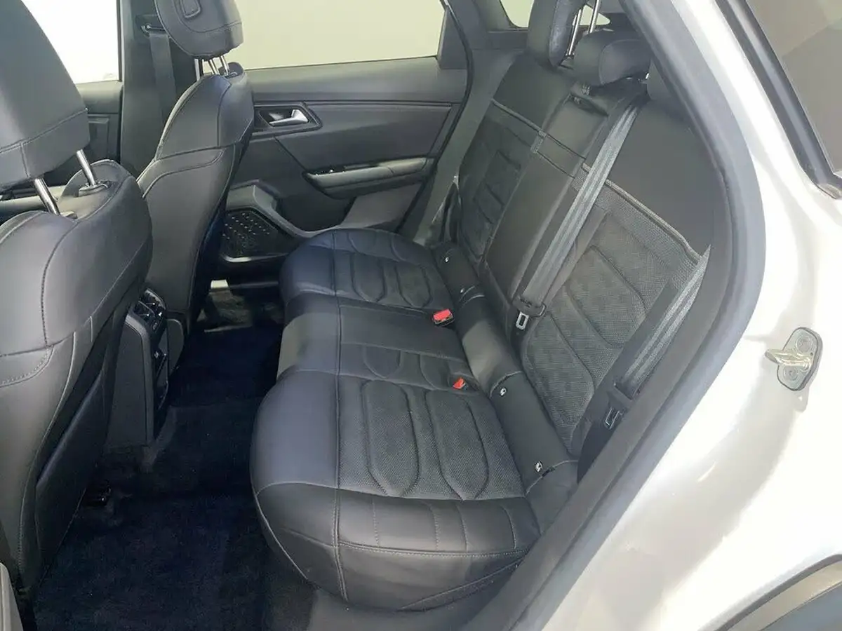 2023-citroen-c5-x-16-puretech-shine-plus-225ps-plug-in-hybrid-e-eat8-big-7
