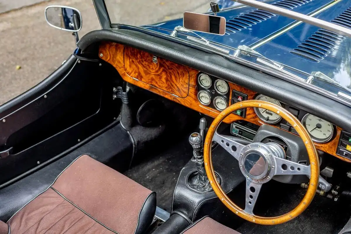 2003-morgan-44-18-2-seat-runabout-big-55