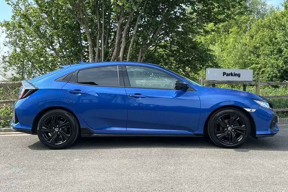 2019-honda-civic-10-vtec-turbo-sport-line-big-4