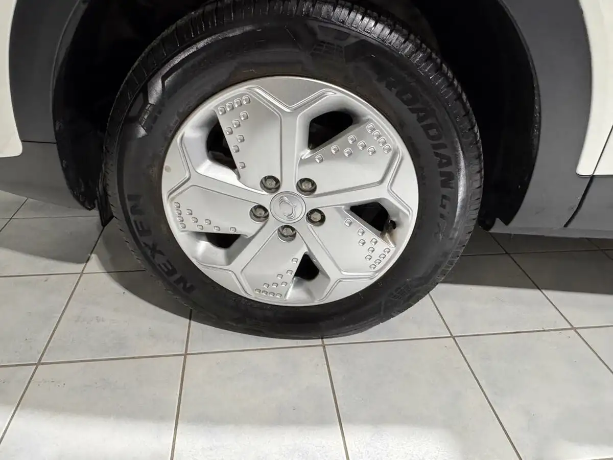 2022-kgm-ssangyong-korando-e-motion-e-ventura-big-29