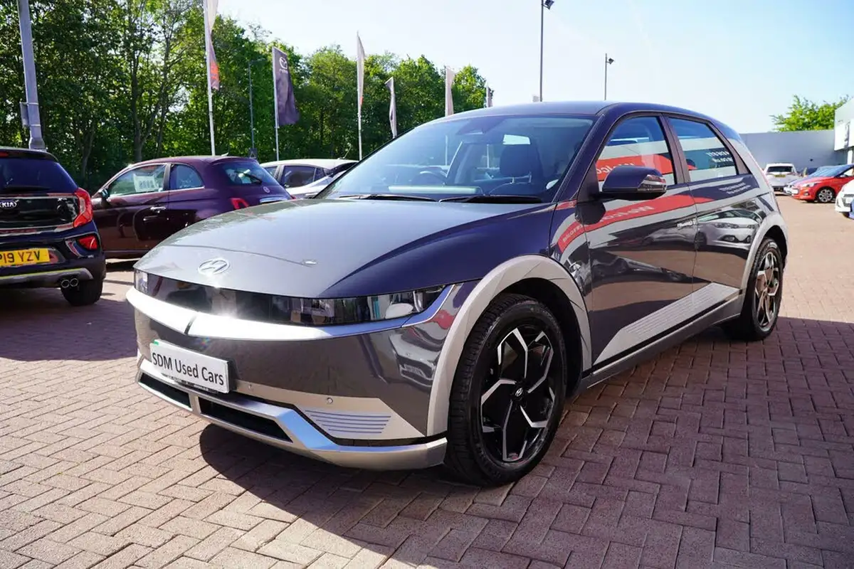 2023-hyundai-ioniq-5-e-premium-170ps-58kwh-rwd-big-2