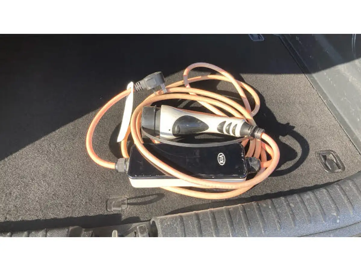 2021-kia-soul-ev-first-edition-big-30