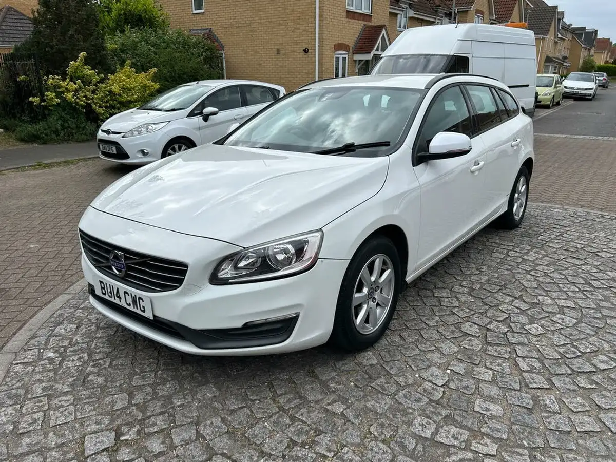 2014-volvo-v60-16td-d2-business-edition-powershift-big-2