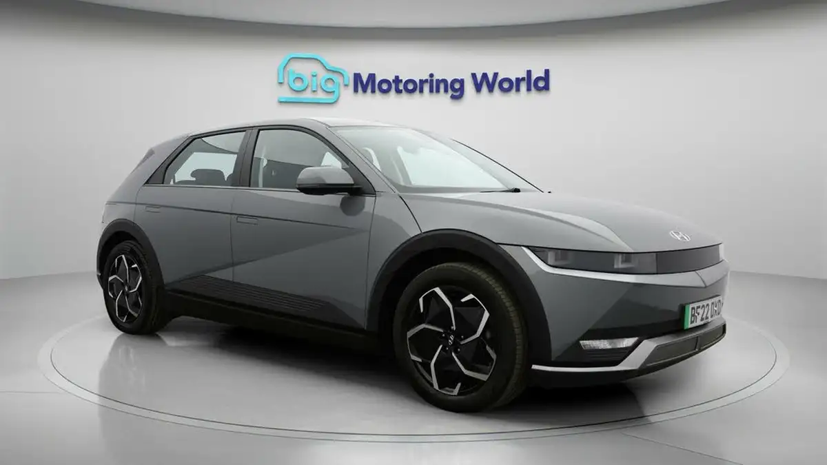 2022-hyundai-ioniq-5-e-se-connect-big-0
