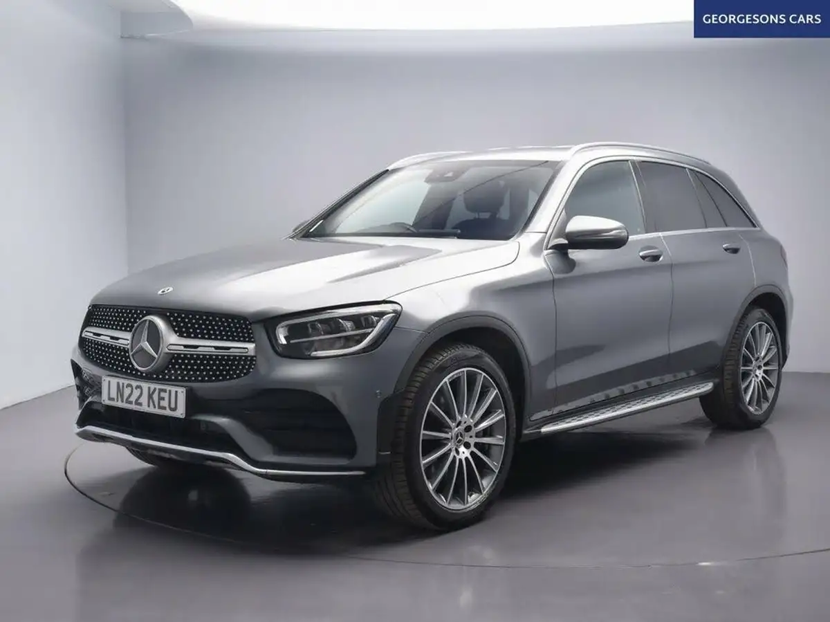 2022-mercedes-benz-glc-class-20-glc300-amg-line-premium-towing-station-wagon-5d-1991cc-big-4