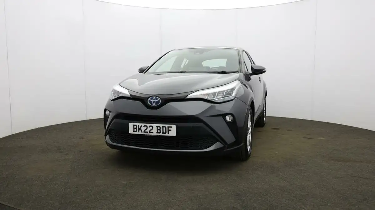 2022-toyota-c-hr-18-vvt-i-icon-big-39