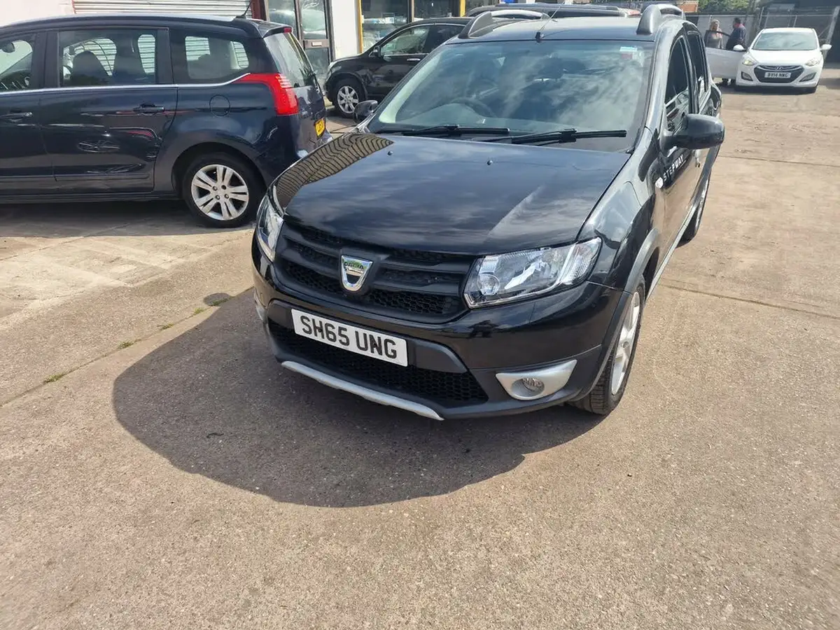 2015-dacia-sandero-stepway-09-tce-ambiance-big-1