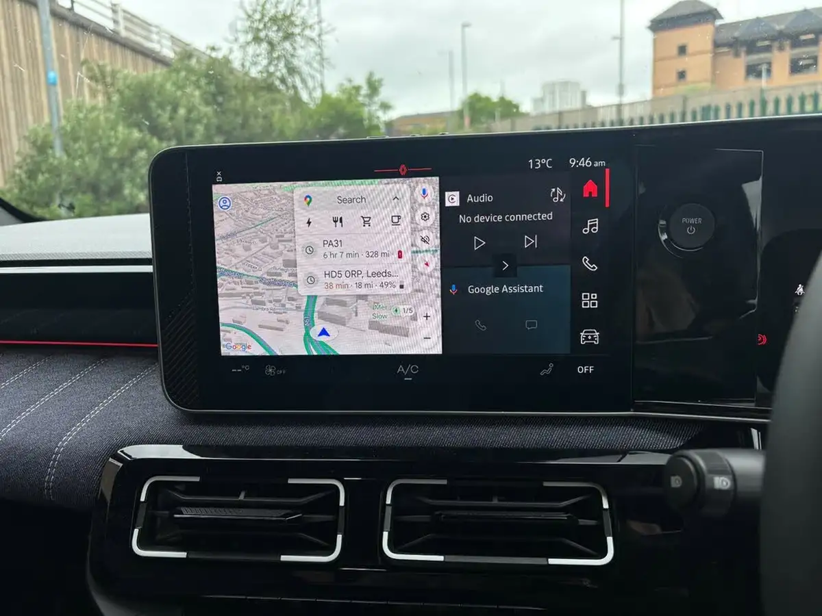 2025-renault-r5-e-tech-e-tech-techno-150ps-52kwh-comfort-big-22