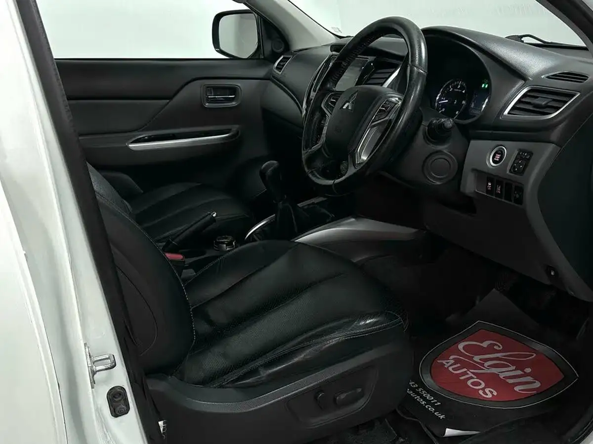 2018-mitsubishi-l200-24di-d-warrior-eu6-big-20