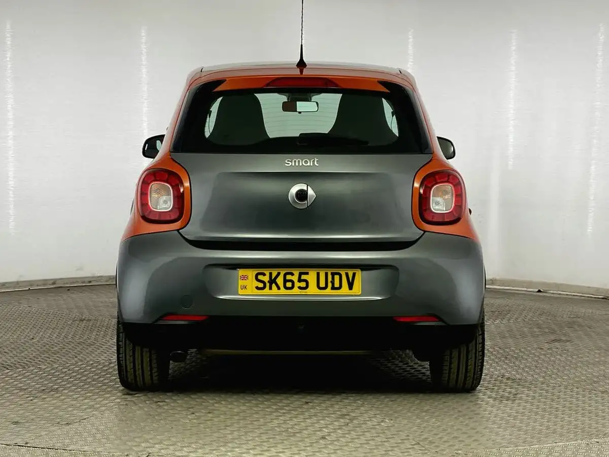 2015-smart-forfour-09-edition-1-big-5