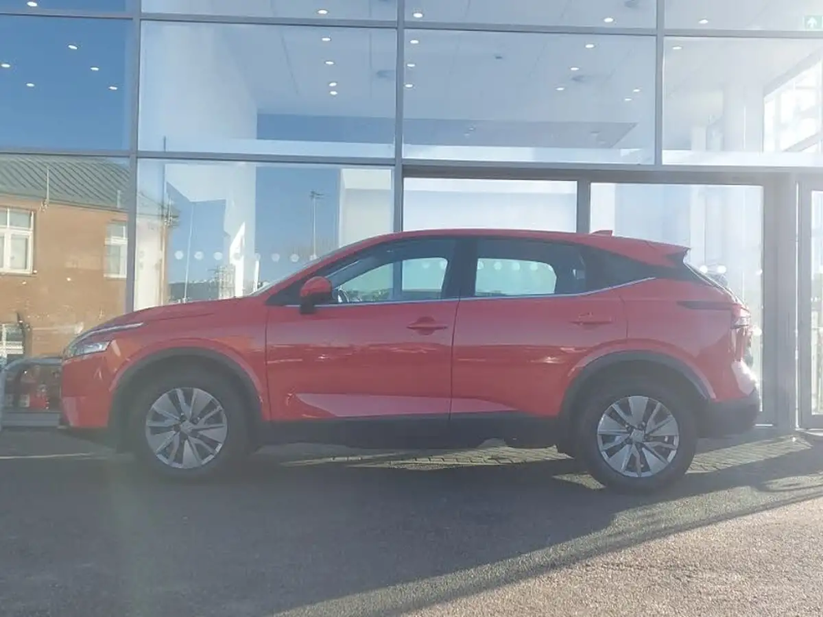 2022-nissan-qashqai-13-dig-t-acenta-premium-140ps-big-3