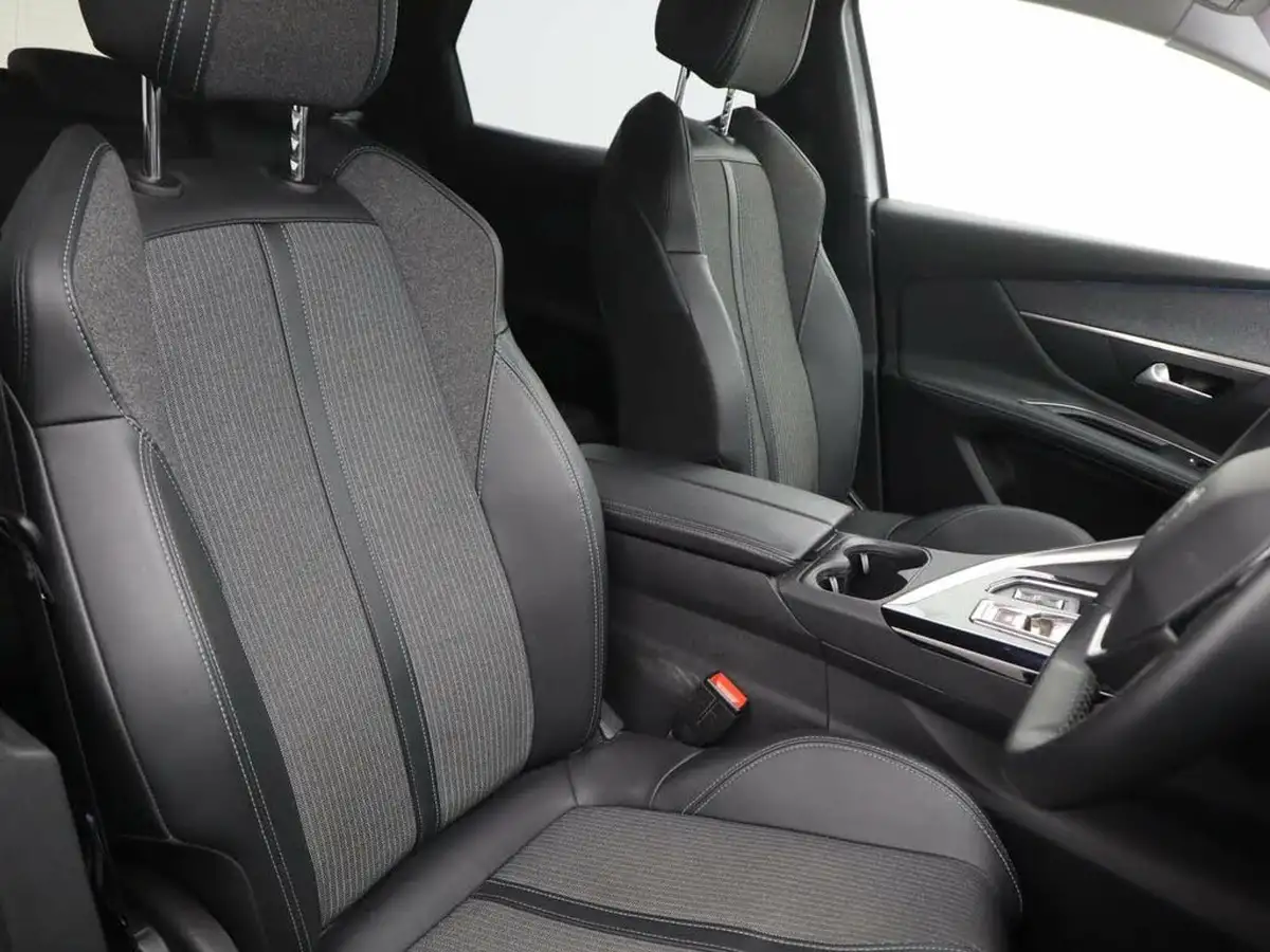 2021-peugeot-3008-suv-16-puretech-allure-premium-225bhp-hybrid-big-10