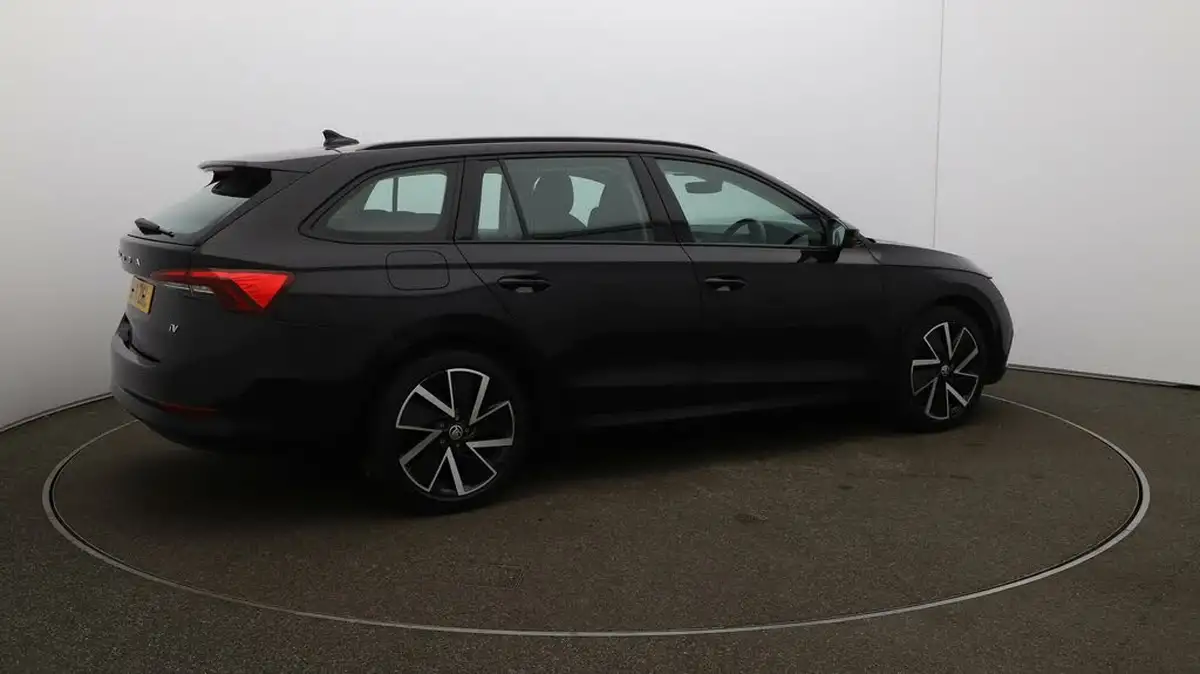 2022-skoda-octavia-14-tsi-se-technology-estate-big-49