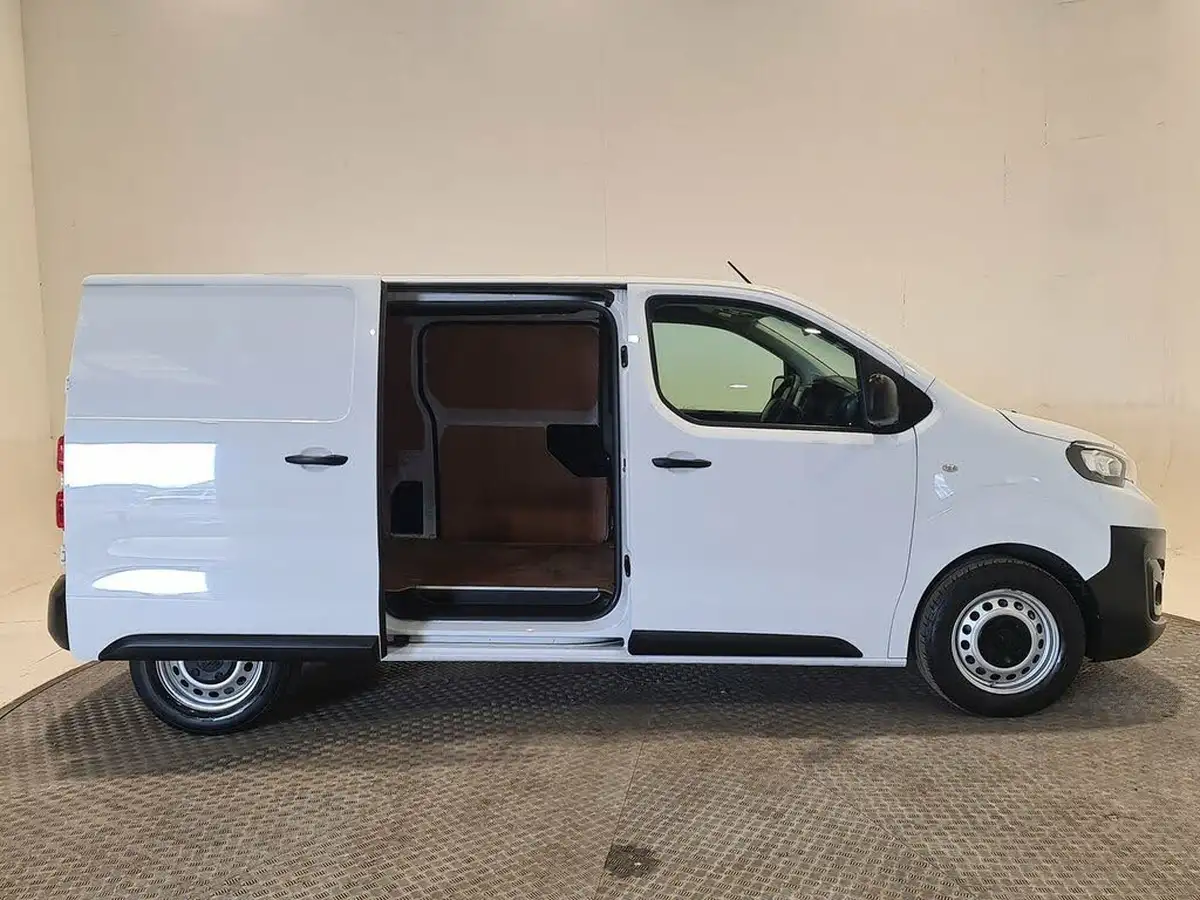 2023-peugeot-expert-15-bluehdi-professional-premium-standard-1000-big-30