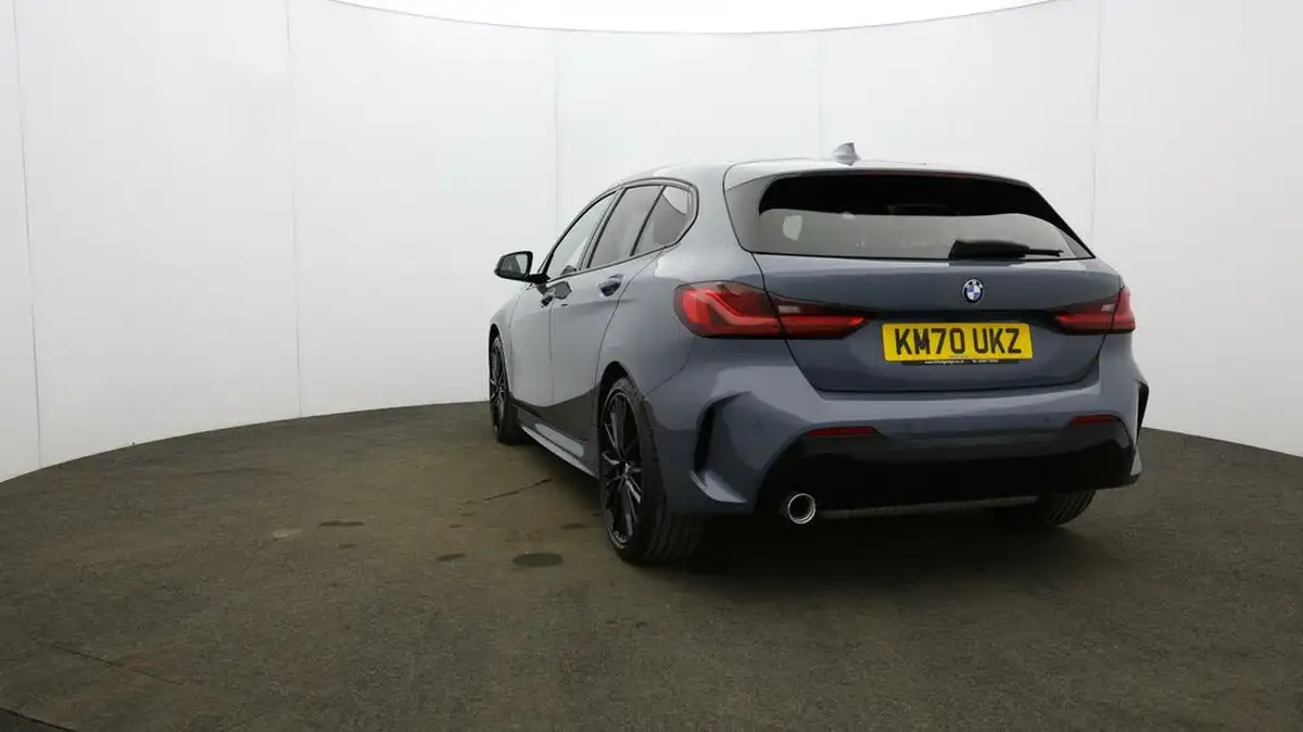 2020-bmw-1-series-big-29