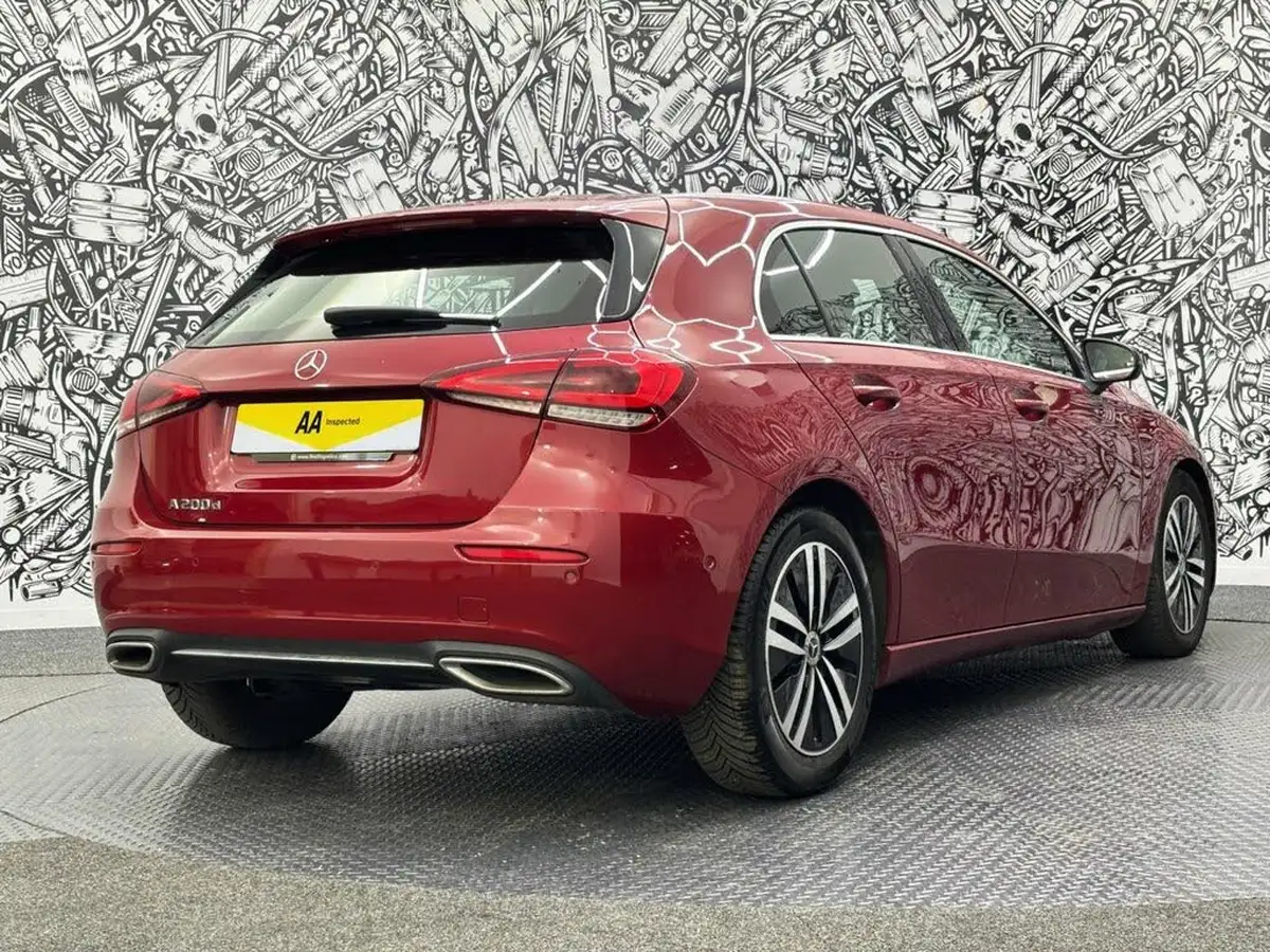 2021-mercedes-benz-a-class-big-10