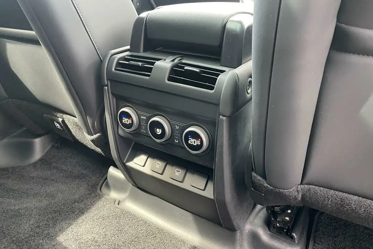 2024-land-rover-110-defender-30-d250-x-dynamic-se-2997cc-big-37