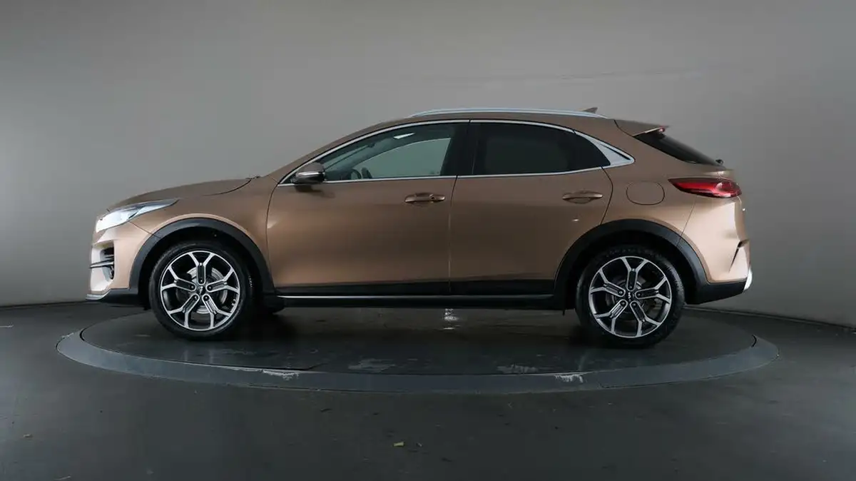 2021-kia-xceed-15-t-gdi-3-big-36