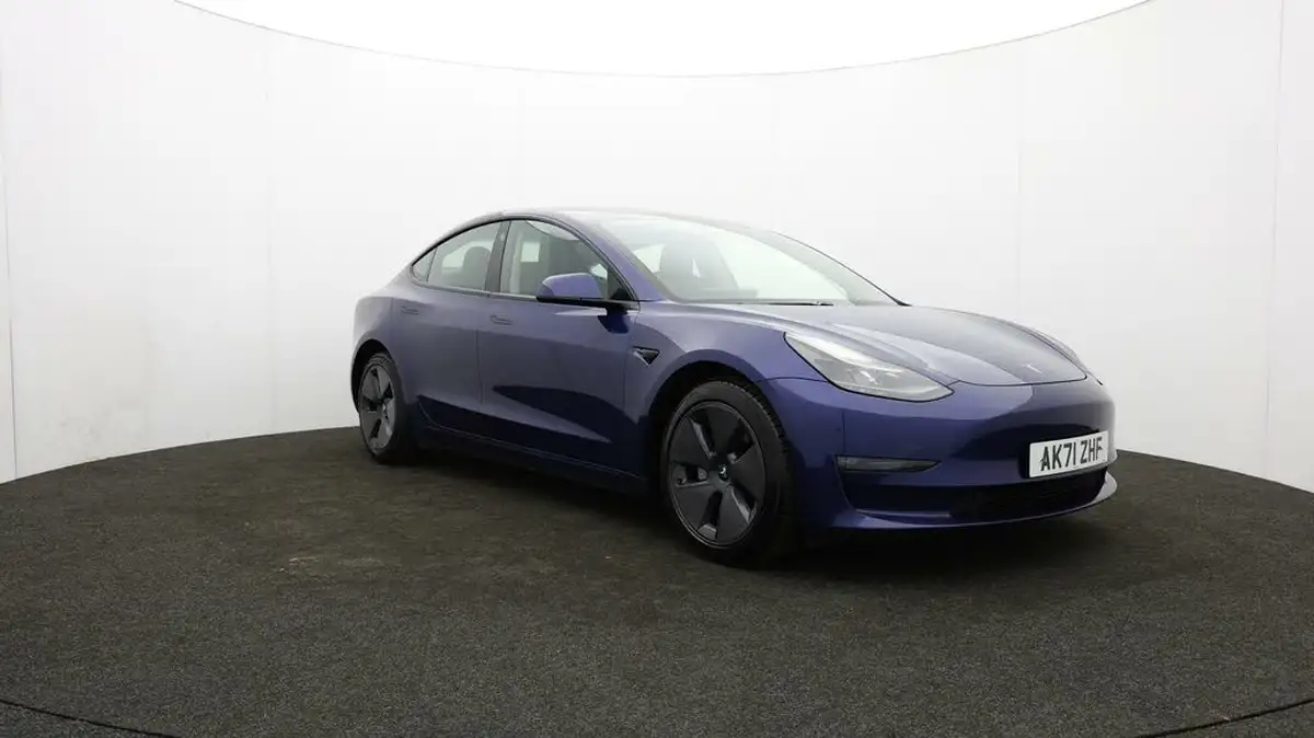 2021-tesla-model-3-e-long-range-awd-big-49