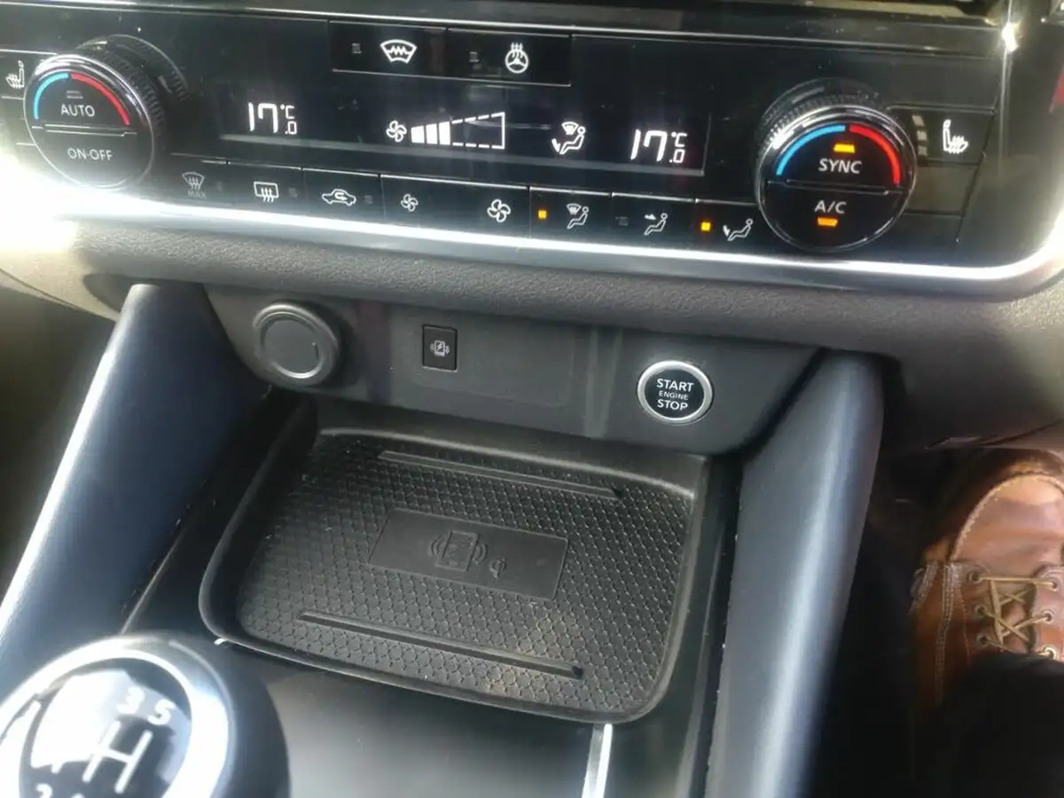 2022-nissan-qashqai-13-dig-t-tekna-140ps-mild-hybrid-big-22