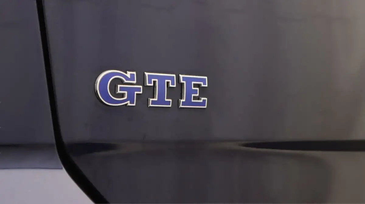 2020-volkswagen-golf-14-tsi-gte-advance-big-20