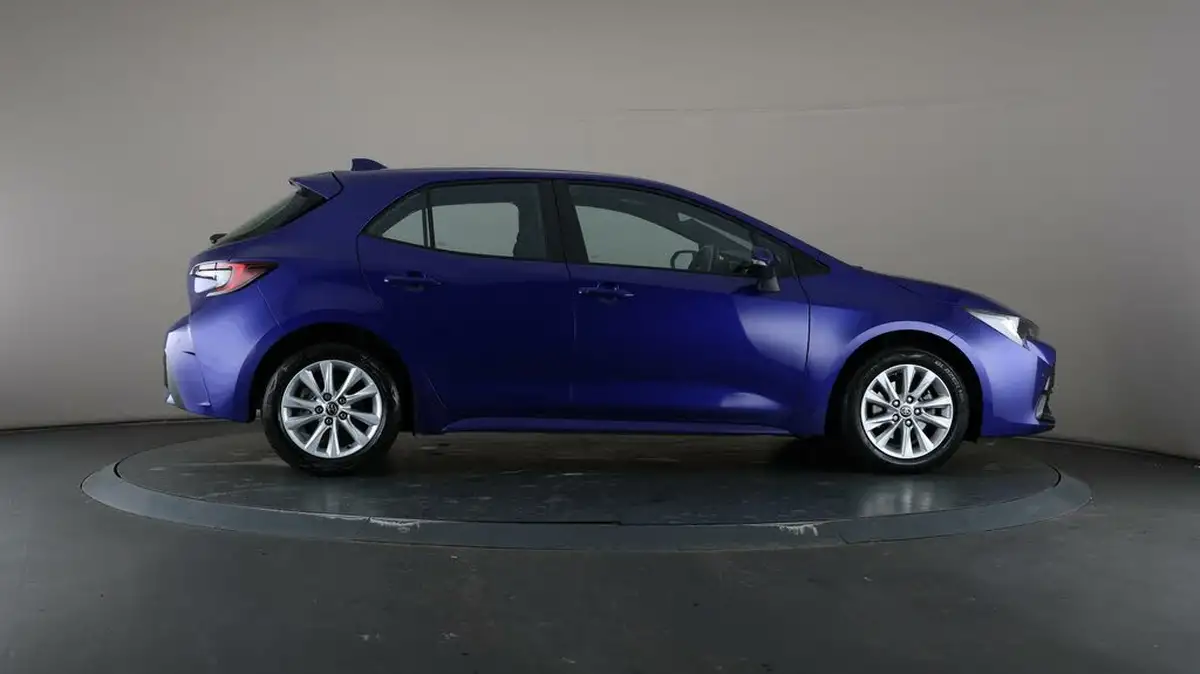 2023-toyota-corolla-18-vvt-i-icon-138bhp-hatchback-5d-big-62