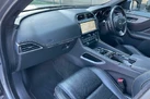 2019-jaguar-f-pace-20-i4d-r-sport-180ps-awd-auto-small-31
