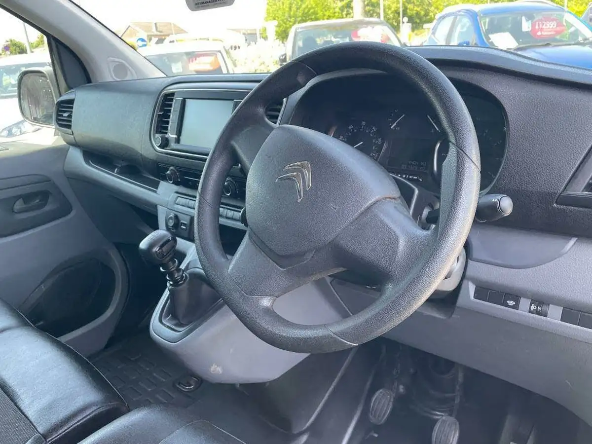 2019-citroen-dispatch-16bluehdi-x-m-1000-115pseu6-ss-big-20