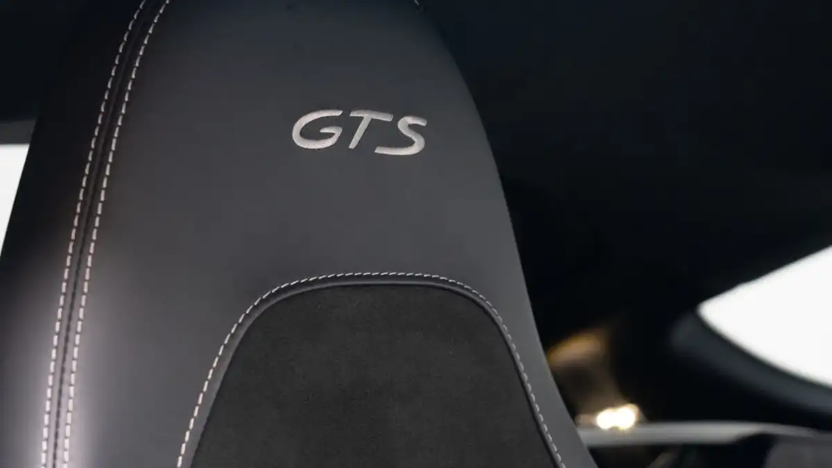 2022-porsche-cayman-718-40-cayman-gts-40-big-16