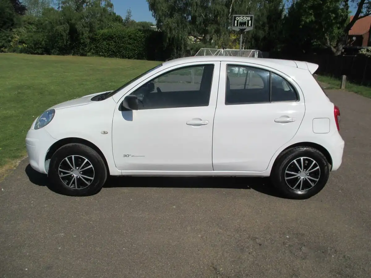 2013-nissan-micra-12-30th-anniversary-big-6