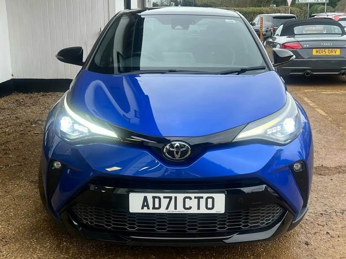 2022-toyota-c-hr-18-vvt-i-gr-sport-big-20