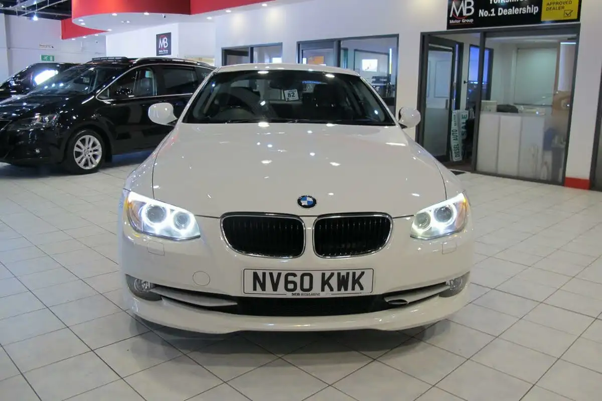 2011-bmw-3-series-20-320i-se-coupe-2d-1995cc-big-46